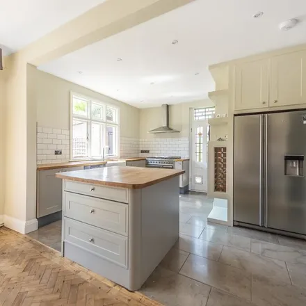 Rent this 5 bed house on Crantock Road in Bellingham, London