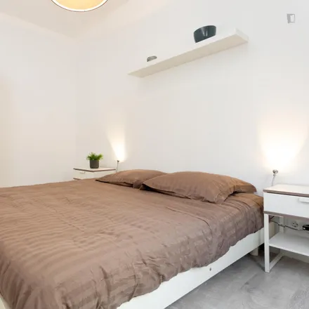 Rent this 2 bed apartment on Carrer de Begur in 37-39, 08001 Barcelona