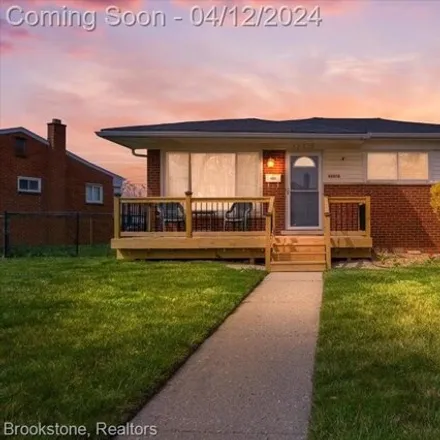 Buy this 4 bed house on 6658 Fairfield Avenue in Garden City, MI 48135