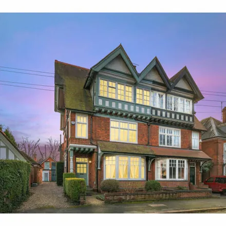 Buy this 5 bed duplex on Knighton Drive in Leicester, LE2 3HD