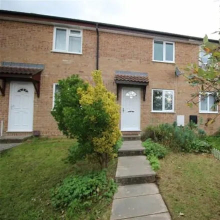 Buy this 2 bed townhouse on Slipper Stone Drive in Ivybridge, PL21 9UN