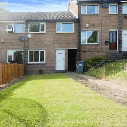 Image 1 - Woodhouse Hill Woodhouse Hill Road, Woodhouse Hill, Huddersfield, HD2 1DL, United Kingdom - House for sale