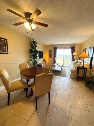 Image 3 - 1817 Northeast 8th Court, Sunrise Key, Fort Lauderdale, FL 33304, USA - Condo for rent