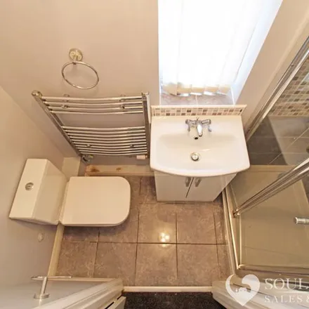 Rent this 4 bed apartment on Spring Meadow in Wednesbury, DY4 7BA