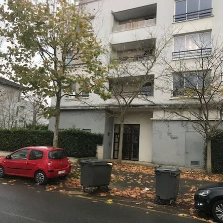 Image 8 - 157 Route de Corbeil, 91700 Sainte-Geneviève-des-Bois, France - Apartment for rent