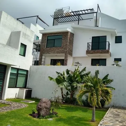 Buy this 4 bed house on unnamed road in 45820 San Juan Cosalá, JAL