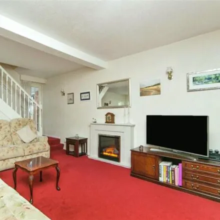 Image 2 - Roumania Crescent, Llanrhos, LL30 1UP, United Kingdom - House for sale