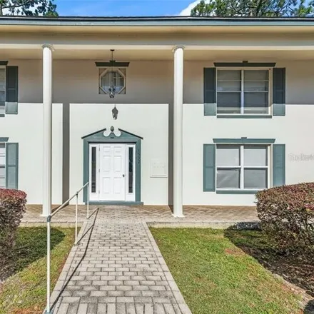 Rent this 2 bed condo on 1522 Southeast 15th Avenue in Ocala, FL 34471