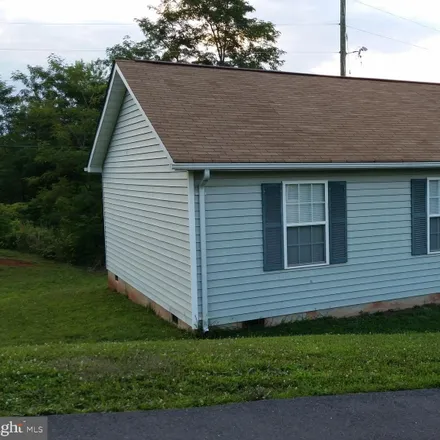 Rent this 3 bed house on 192 Aberdeen Drive in Meadowbrook Heights, Culpeper