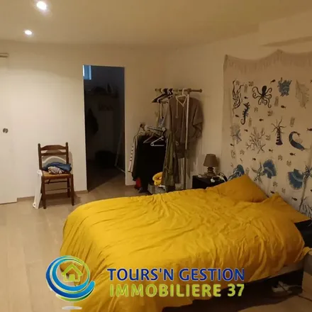 Rent this 1 bed apartment on Banlieue Ouest in Rue de Buffon, 37000 Tours