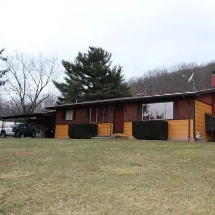 Image 1 - Grand Army of the Republic Highway, Waltrous, Gaines Township, PA 16921, USA - House for sale