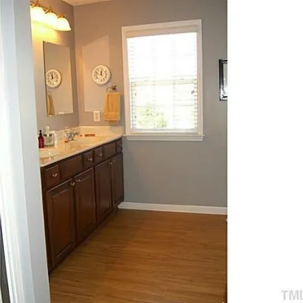 Image 9 - 351 Luke Meadow Lane, Cary, NC 27519, USA - Townhouse for rent