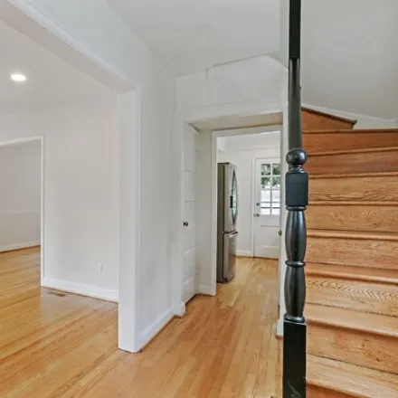 Image 7 - 4524 Verplanck Place Northwest, Washington, DC 20016, USA - House for rent