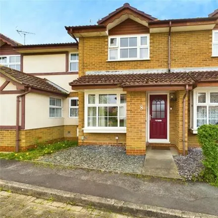 Image 1 - 35 Buccaneer Close, Reading, RG5 4XP, United Kingdom - Townhouse for sale