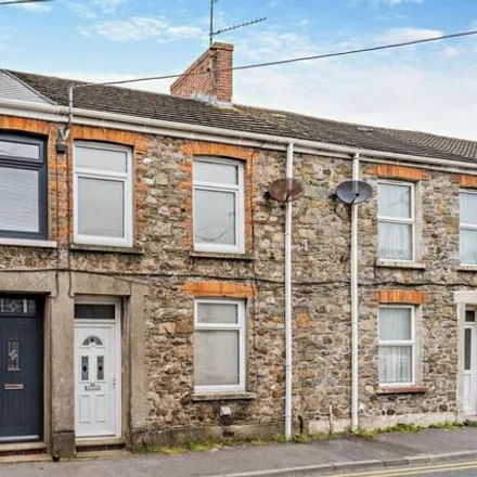 Buy this 3 bed townhouse on Water Street in Kidwelly, SA17 5BZ
