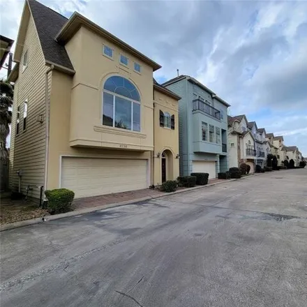 Image 2 - 9132 Harbor Hills Drive, Houston, TX 77054, USA - Townhouse for rent