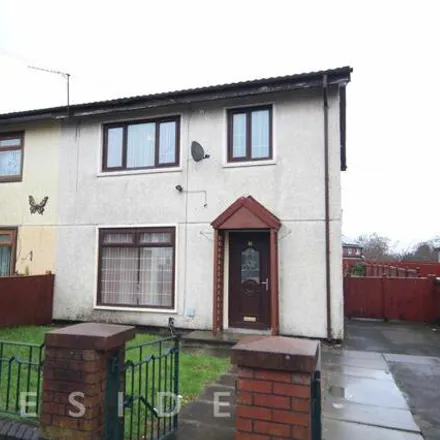 Buy this 3 bed duplex on Waithlands Road in Milnrow, OL16 5EX