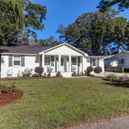 Buy this 4 bed house on 714 Cherry Street in Moultrie Heights, Mount Pleasant