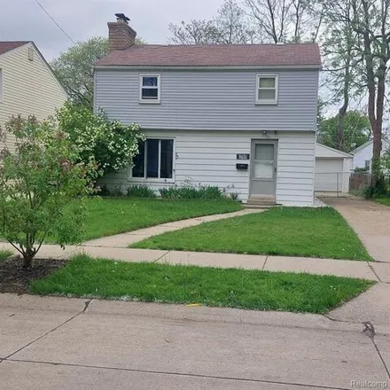 Rent this 3 bed house on 8671 Harding Street in Center Line, Warren
