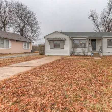 Buy this 3 bed house on 3661 South Indianapolis Avenue in Tulsa, OK 74135