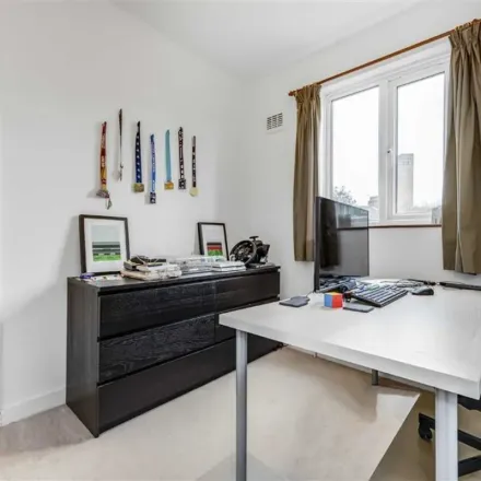 Image 3 - 43 Roan Street, London, SE10 9JT, United Kingdom - Apartment for rent