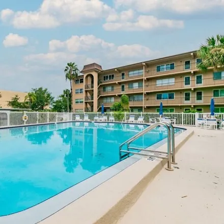 Buy this 2 bed condo on Publix in Valencia Boulevard, Belleair Bluffs