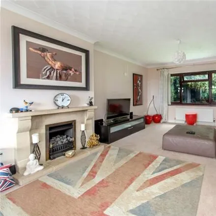 Image 2 - Grove House, Downhall Drive, Bridgwater, TA6 7RT, United Kingdom - House for sale