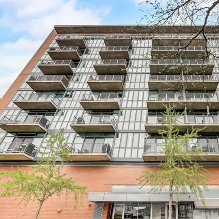 Buy this 2 bed condo on Lofthaus in 321-333 South Sangamon Street, Chicago