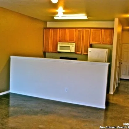 Image 2 - 10873 Mathom Landing, Universal City, Bexar County, TX 78148, USA - Apartment for rent