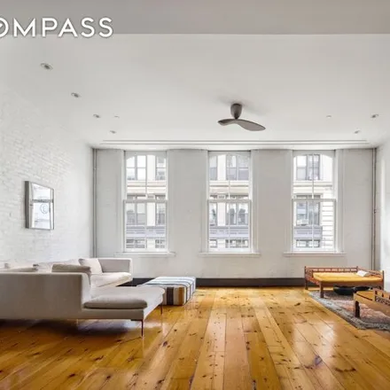 Buy this 3 bed condo on 10 Warren Street in New York, NY 10007