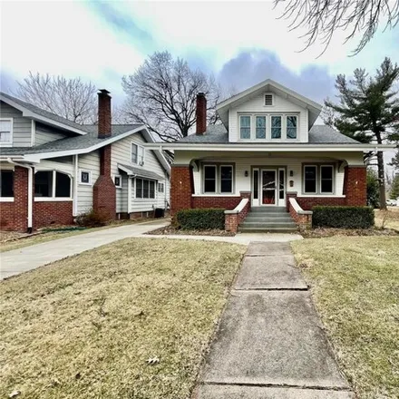 Rent this 3 bed house on 14 Halleck Avenue in Edwardsville, IL 62025
