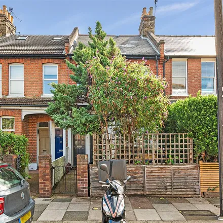 Rent this 2 bed apartment on 109 in 111 Avondale Road, London