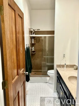 Image 6 - 107 East 29th Street, Unit 107 - Townhouse for rent