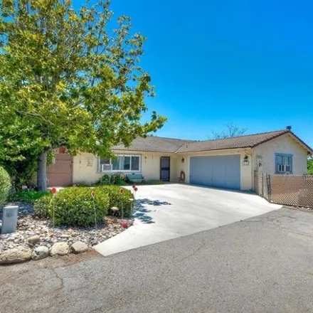 Image 2 - 309 Taylor St, Vista, California, 92084 - House for sale