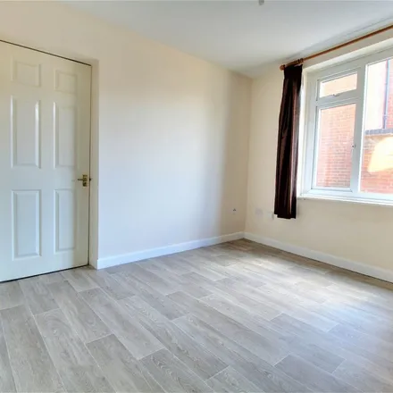 Rent this 1 bed apartment on North Camp Town Centre in Lynchford Road, Farnborough