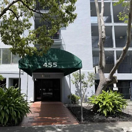 Buy this 1 bed condo on 455 Crescent Street in Oakland, CA 94610