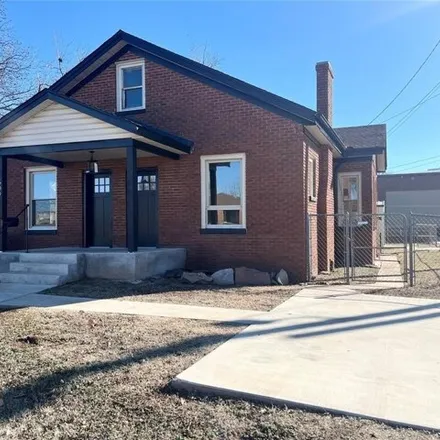 Image 2 - Chickasha Public Library, West Iowa Avenue, Chickasha, OK 73018, USA - House for sale