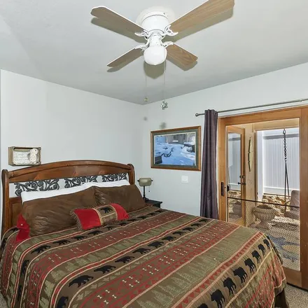 Rent this 3 bed house on Big Bear City in CA, 92314