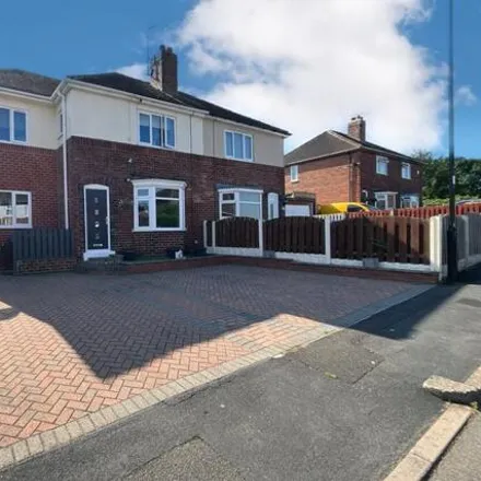 Buy this 3 bed duplex on Chestnut Avenue in Sheffield, S20 1AL