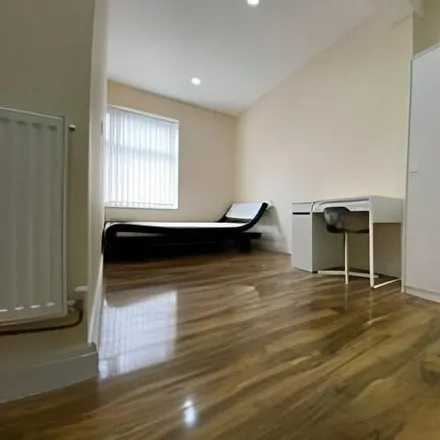 Rent this 1 bed house on Fanny Street in Cardiff, CF24 4EF