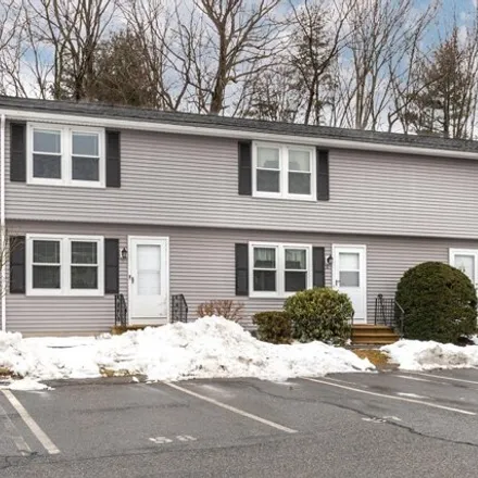 Rent this 2 bed townhouse on 270 Sunderland Road in South Grafton Street, Worcester
