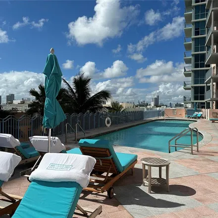 Rent this 1 bed apartment on Royal Palm South Beach Miami in a Tribute Portfolio Resort 2, 15th Street