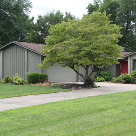 Buy this 3 bed house on 2188 Woodstock Court in Miami County, OH 45373