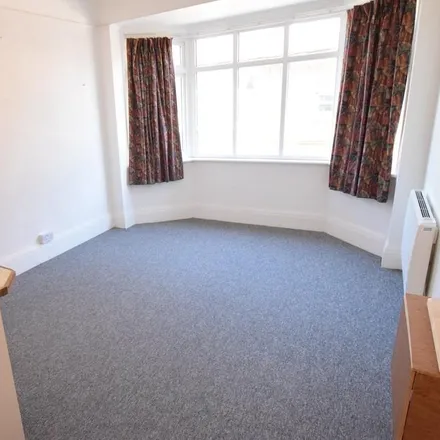 Image 2 - Milton Road, Bournemouth, BH8 8FF, United Kingdom - Apartment for rent