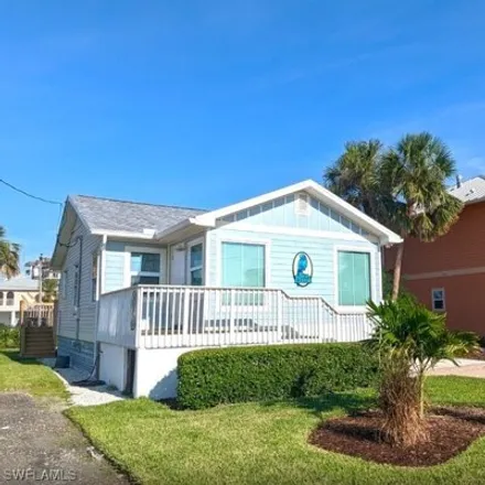 Rent this 2 bed house on 211 Ohio Avenue in Fort Myers Beach, Lee County