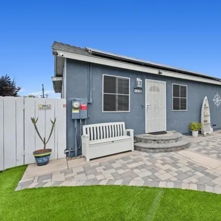 Buy this 3 bed house on 1336 Bush Street in Oceanside, CA 92058