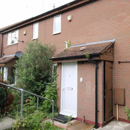 Rent this 1 bed house on Copperfields in Luton, LU4 0JY