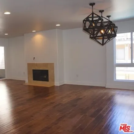 Rent this 2 bed condo on 7247 Franklin Avenue in Los Angeles, CA 90046