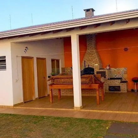 Buy this 3 bed house on Rua Pitágoras in Jardim Califórnia, Londrina - PR