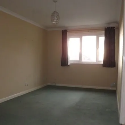 Image 2 - Winnham Farm, Wagtail Way, Fareham, PO16 8PN, United Kingdom - Apartment for rent